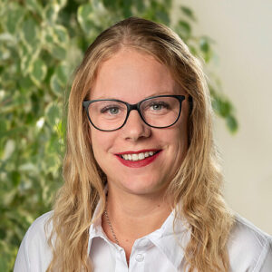GRin Stefanie Domnanits